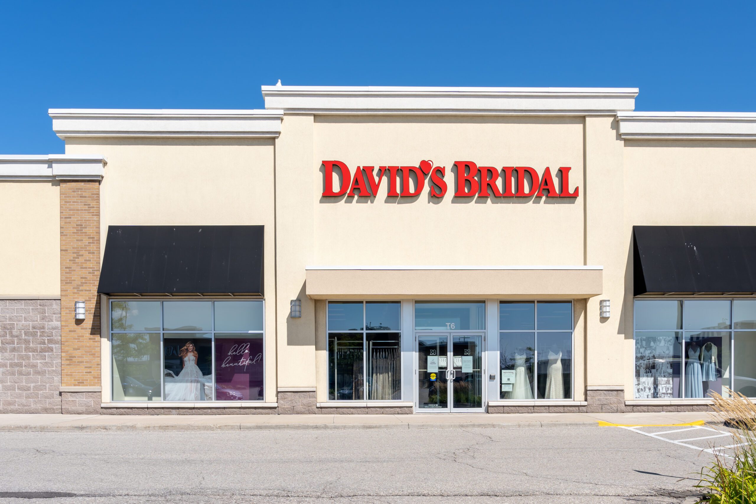 David’s Bridal Transforme l’Ind...